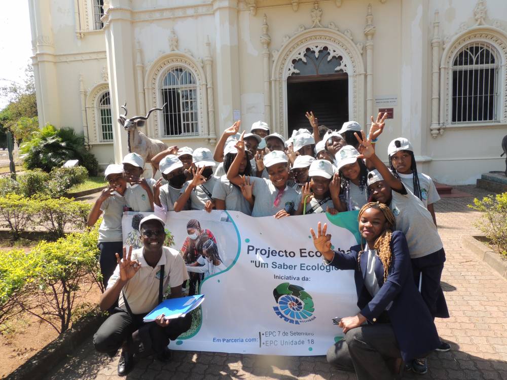 VISITA DE ESTUDO AO MUSEU DA HISTÓRIA NATURAL DE MAPUTO